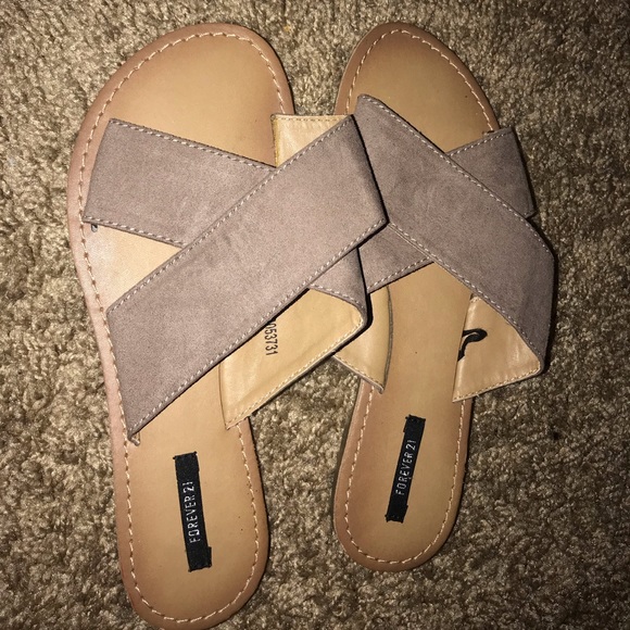 Sandals - Picture 1 of 2